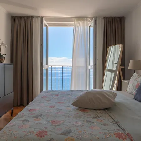 Vibes With Balcony And Spectacular View Apartment Porec