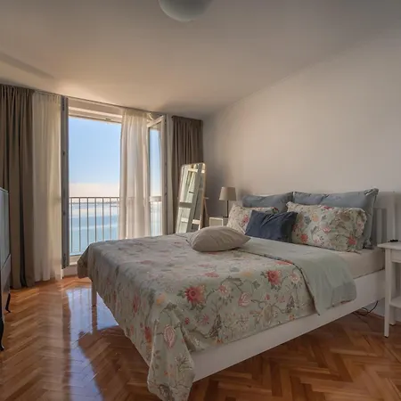 Vibes With Balcony And Spectacular View * Poreč